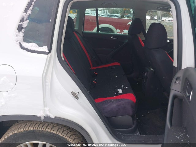 WVGJV7AX9GW585688 Volkswagen Tiguan
