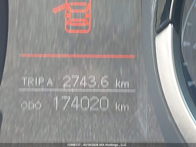 2T1BURHE4FC327470 Toyota Corolla