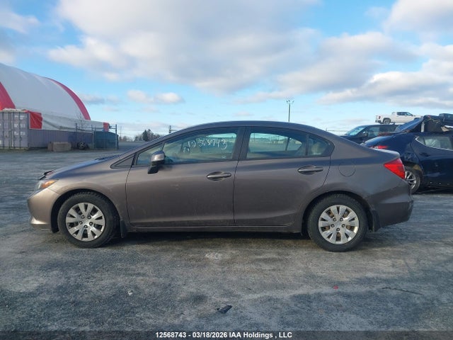 2012 Honda Civic Lx მანქანა იყიდება აუქციონზე, vin: 2HGFB2F4XCH028111, აუქციონის ნომერი: 12568743
