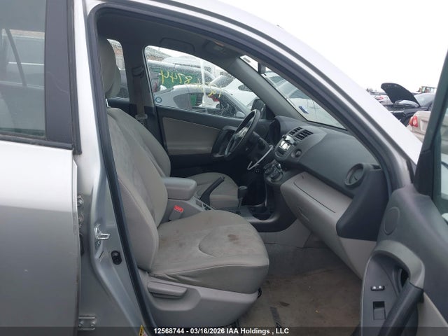 12568744 :رقم المزاد ، 2T3ZF4DV7AW018317 vin ، 2010 Toyota Rav4 مزاد بيع