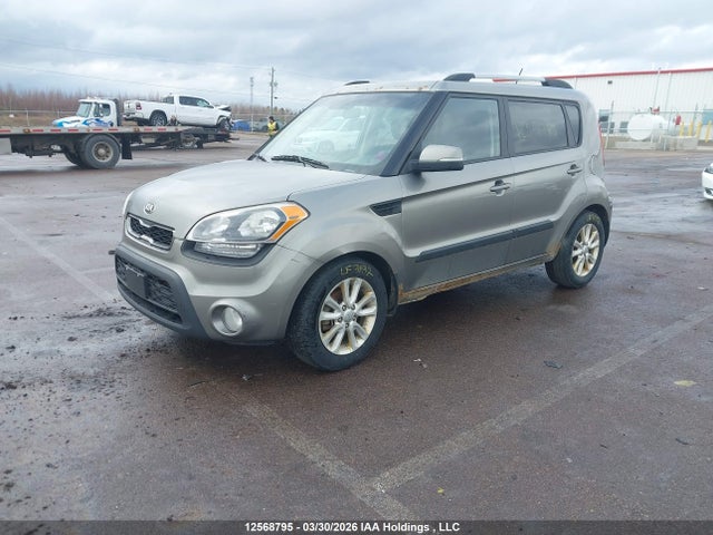 12568795 :رقم المزاد ، KNDJT2A66D7637451 vin ، 2013 Kia Soul 2u مزاد بيع