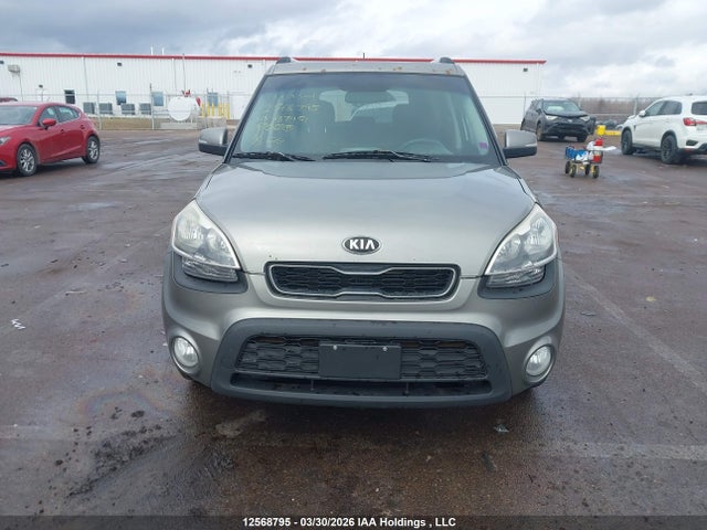 12568795 :رقم المزاد ، KNDJT2A66D7637451 vin ، 2013 Kia Soul 2u مزاد بيع