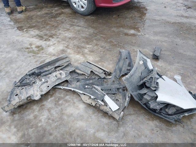 4T1B11HK1KU213614 Toyota CAMRY SE