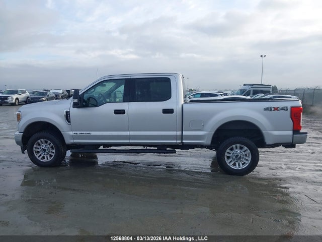 1FT8W3BT9KEG26629 Ford F-350 Xlt