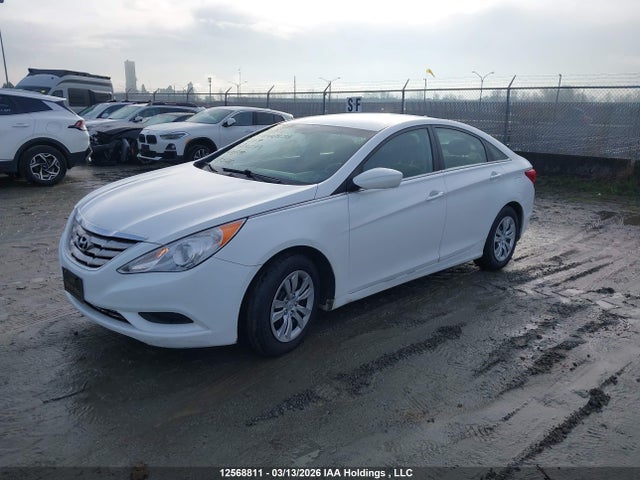 Продажа на аукционе авто 2013 Hyundai Sonata Gls, vin: 5NPEB4ACXDH565414, номер лота: 12568811