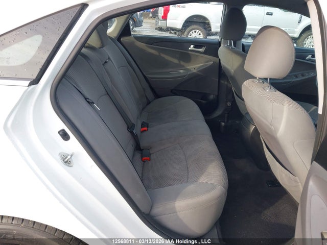 Продажа на аукционе авто 2013 Hyundai Sonata Gls, vin: 5NPEB4ACXDH565414, номер лота: 12568811