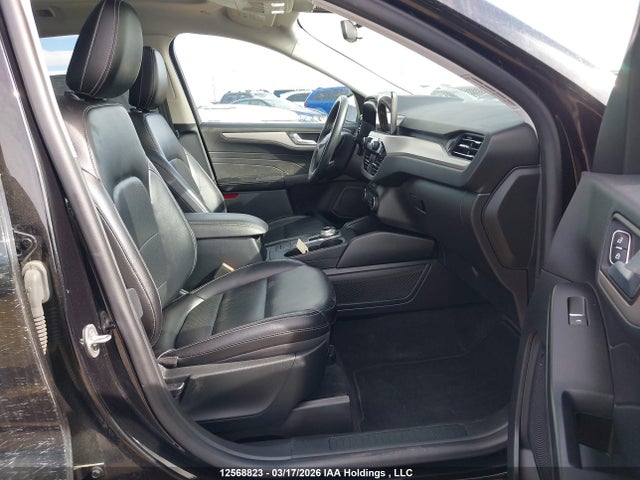 1FMCU9H62NUA56516 Ford ESCAPE SEL