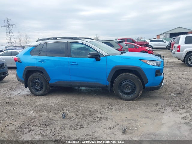 12568832 :رقم المزاد ، 2T3J1RFV4MW165561 vin ، 2021 Toyota Rav4 مزاد بيع
