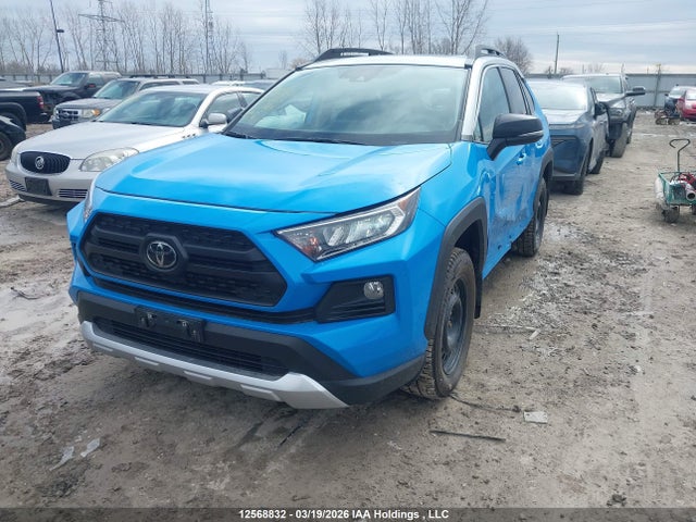 12568832 :رقم المزاد ، 2T3J1RFV4MW165561 vin ، 2021 Toyota Rav4 مزاد بيع