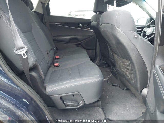 5XYPGDA51HG304617 KIA Sorento 3.3l Lx V6 7-seater
