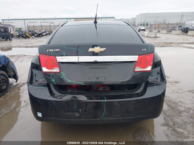 1G1PC5SB2E7282439 Chevrolet Cruze
