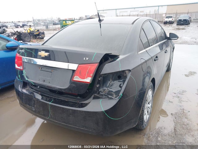 1G1PC5SB2E7282439 Chevrolet Cruze