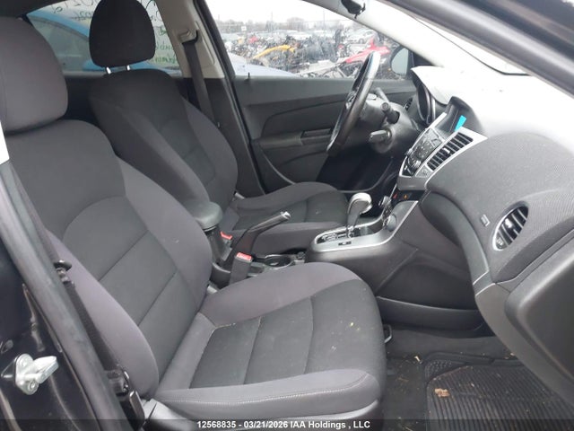 1G1PC5SB2E7282439 Chevrolet Cruze