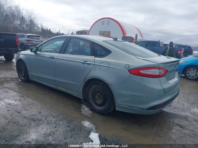 12568861 :رقم المزاد ، 3FA6P0LU2DR100245 vin ، 2013 Ford Fusion Hybrid Se مزاد بيع