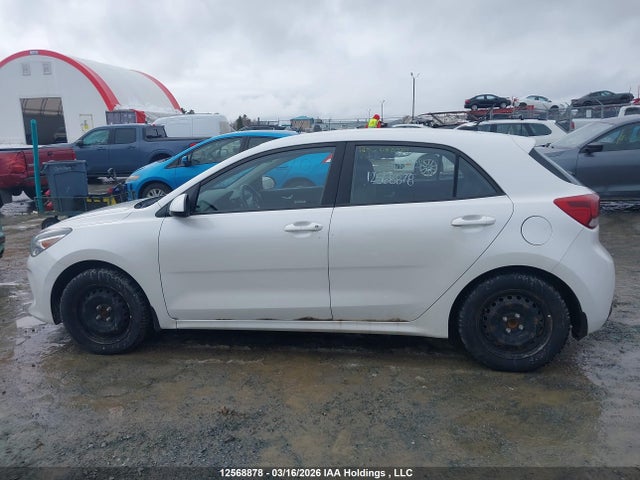 3KPA25AB0JE019779 KIA Rio Lx/lx+