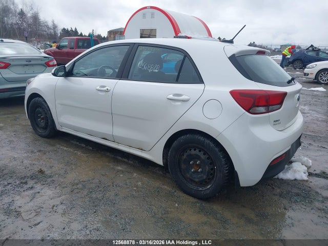 3KPA25AB0JE019779 KIA Rio Lx/lx+
