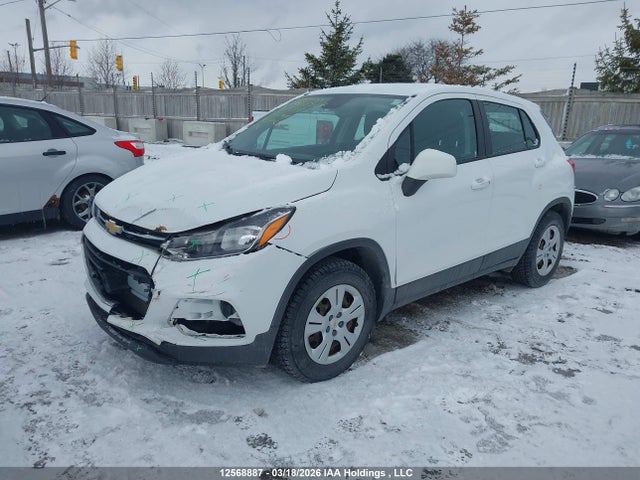 3GNCJKSB5HL167318 Chevrolet TRAX LS