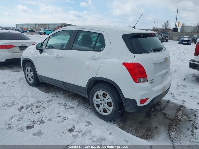 3GNCJKSB5HL167318 Chevrolet TRAX LS
