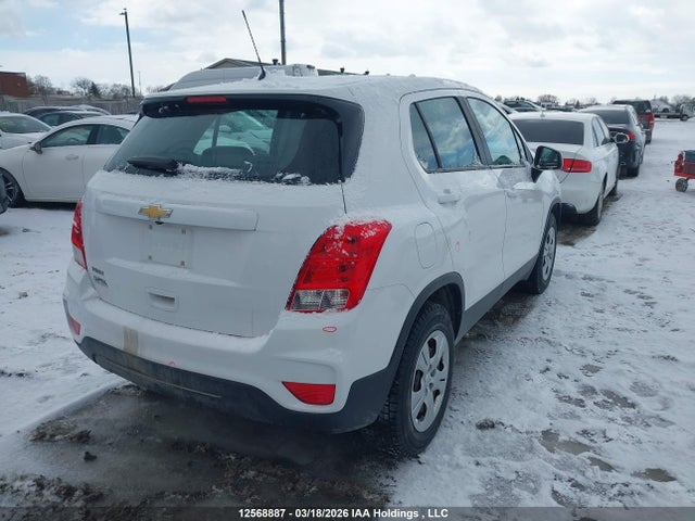 3GNCJKSB5HL167318 Chevrolet TRAX LS