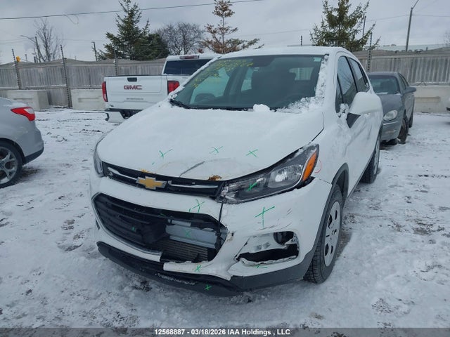 3GNCJKSB5HL167318 Chevrolet TRAX LS