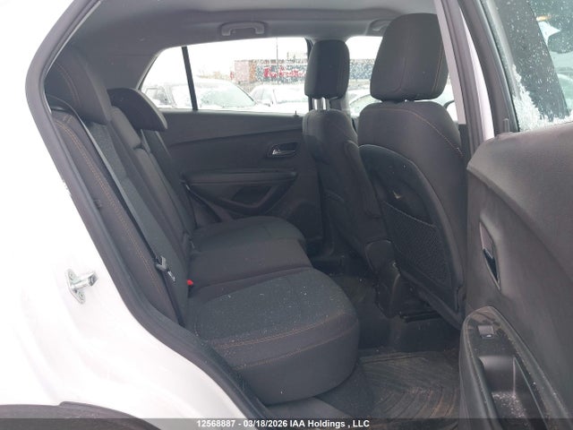 3GNCJKSB5HL167318 Chevrolet TRAX LS