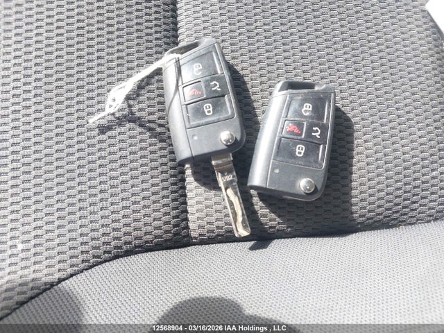 3VWA17AU9HM502555 Volkswagen Golf Sportwagen 1.8 Tsi Comfortline/1.8 Tsi Trendline