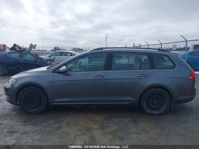 3VWA17AU9HM502555 Volkswagen Golf Sportwagen 1.8 Tsi Comfortline/1.8 Tsi Trendline