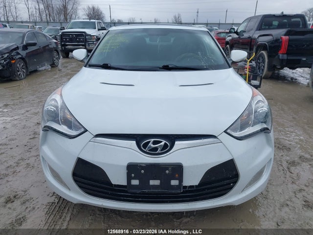 Продажа на аукционе авто 2015 Hyundai Veloster Tech, vin: KMHTC6AD5FU240439, номер лота: 12568916