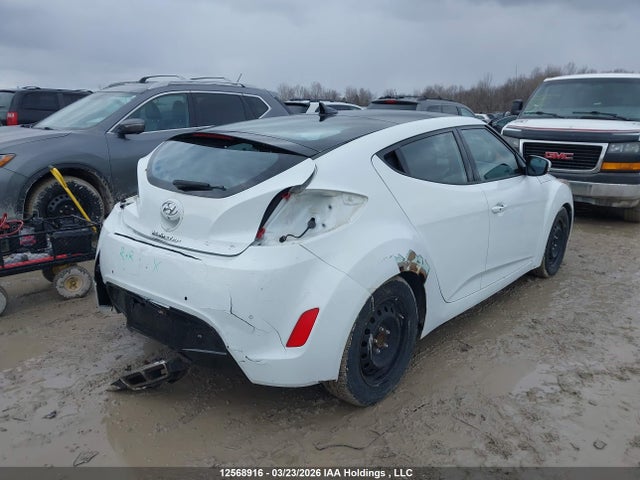 Продажа на аукционе авто 2015 Hyundai Veloster Tech, vin: KMHTC6AD5FU240439, номер лота: 12568916