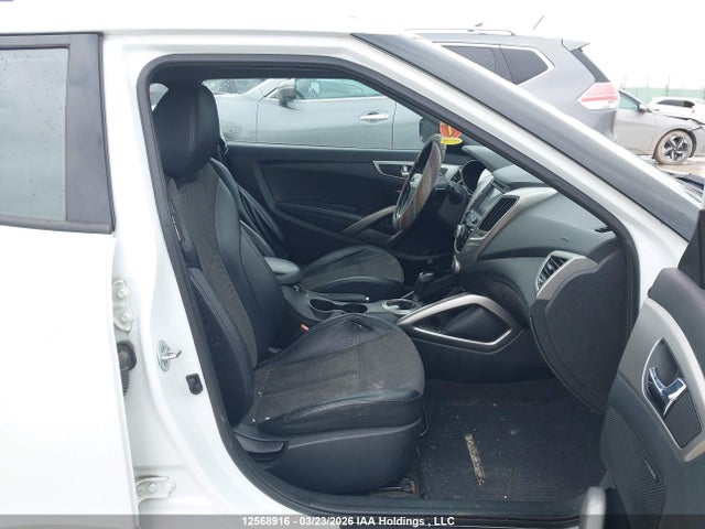 Продажа на аукционе авто 2015 Hyundai Veloster Tech, vin: KMHTC6AD5FU240439, номер лота: 12568916