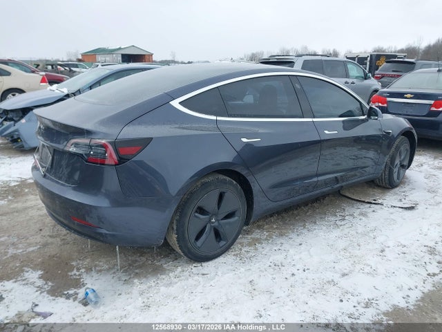 12568930 :رقم المزاد ، 5YJ3E1EA9KF422634 vin ، 2019 Tesla Model 3 مزاد بيع