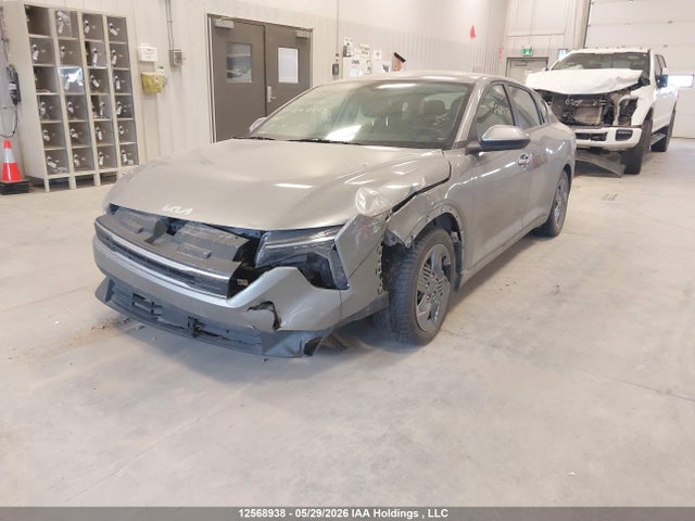 2025 Kia K4 Lx/lxs მანქანა იყიდება აუქციონზე, vin: 3KPFT4DE7SE129717, აუქციონის ნომერი: 12568938