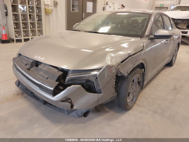2025 Kia K4 Lx/lxs მანქანა იყიდება აუქციონზე, vin: 3KPFT4DE7SE129717, აუქციონის ნომერი: 12568938