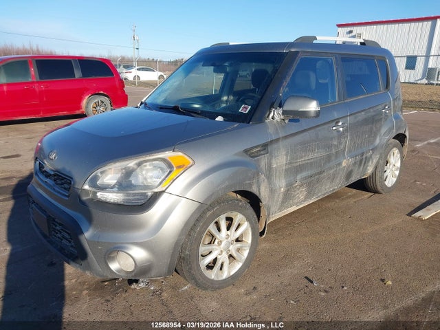 12568954 :رقم المزاد ، KNDJT2A64D7611124 vin ، 2013 Kia Soul 2.0l 2u/2.0l 4u/2.0l 4u Burner/2.0l 4u Luxury/2.0l 4u Retro مزاد بيع