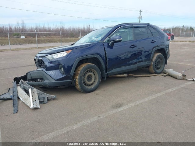 2021 Toyota Rav4 Xle/xle Premium მანქანა იყიდება აუქციონზე, vin: 2T3R1RFV9MW238362, აუქციონის ნომერი: 12568981