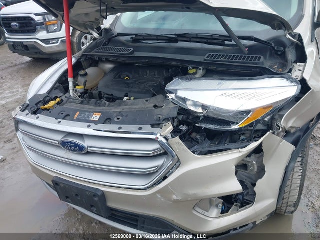 1FMCU0GD4JUD11284 Ford ESCAPE SE