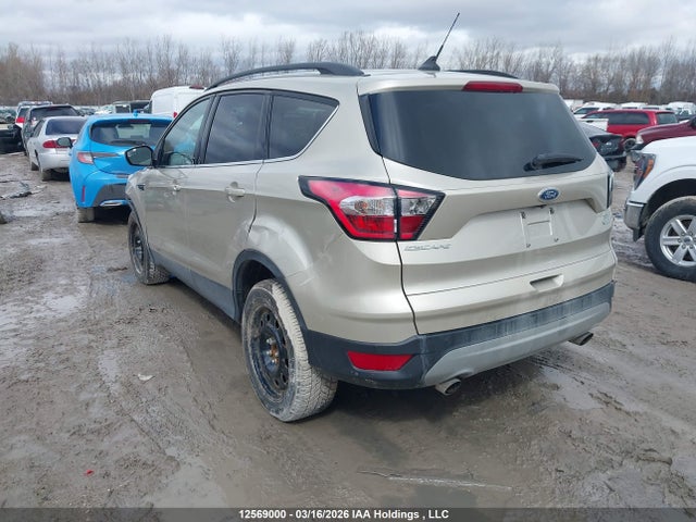 1FMCU0GD4JUD11284 Ford ESCAPE SE