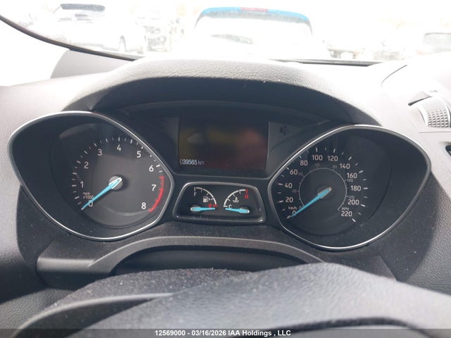 1FMCU0GD4JUD11284 Ford ESCAPE SE