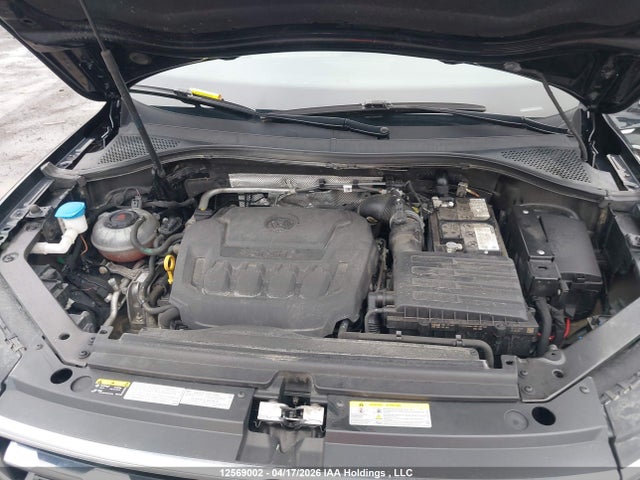 Продажа на аукционе авто 2021 Volkswagen Tiguan Highline, vin: 3VV4B7AX7MM036997, номер лота: 12569002