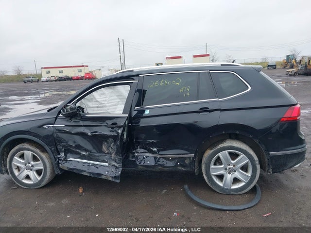 Продажа на аукционе авто 2021 Volkswagen Tiguan Highline, vin: 3VV4B7AX7MM036997, номер лота: 12569002