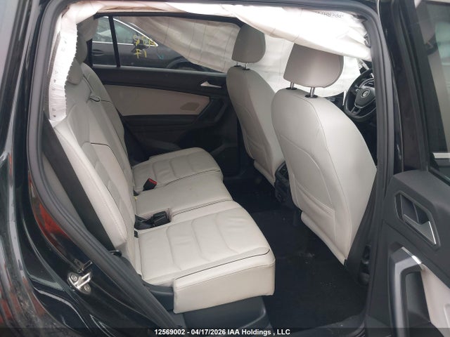 Продажа на аукционе авто 2021 Volkswagen Tiguan Highline, vin: 3VV4B7AX7MM036997, номер лота: 12569002