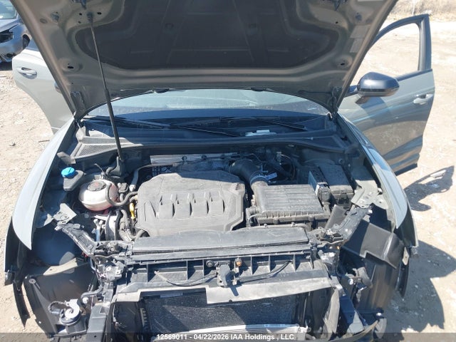 WA1EECF38M1037821 Audi Q3