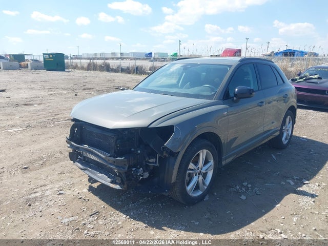 WA1EECF38M1037821 Audi Q3