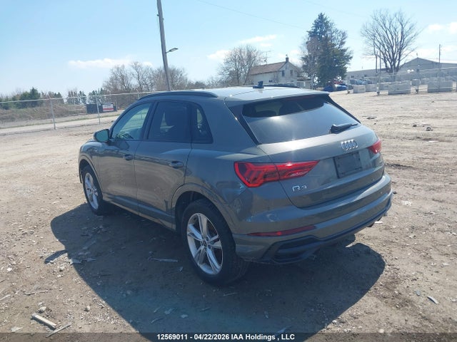 WA1EECF38M1037821 Audi Q3