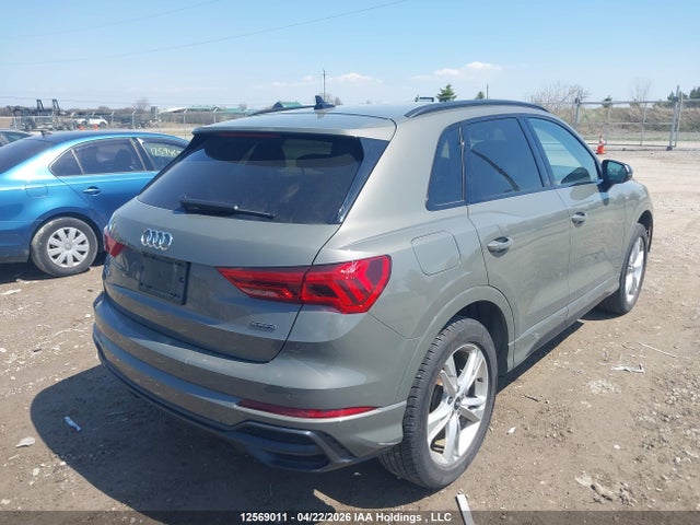 WA1EECF38M1037821 Audi Q3