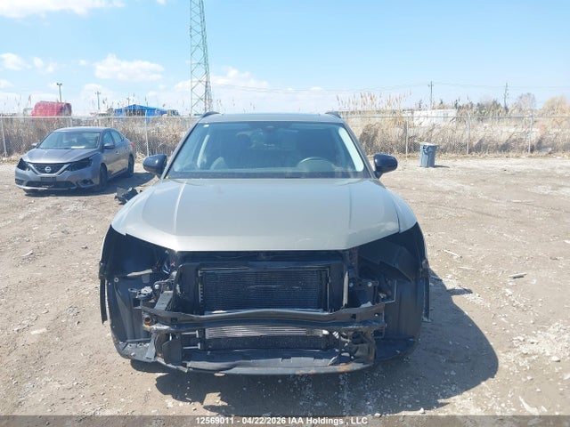WA1EECF38M1037821 Audi Q3