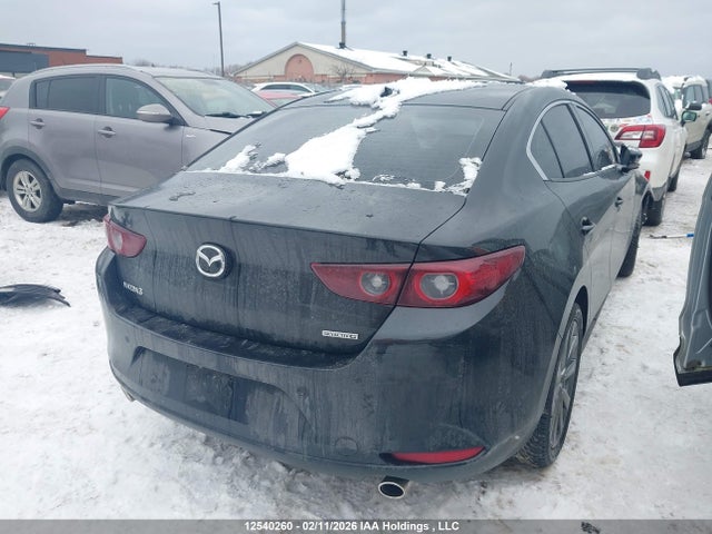 2024 Mazda Mazda3 Gt მანქანა იყიდება აუქციონზე, vin: JM1BPADM2R1702951, აუქციონის ნომერი: 12540260