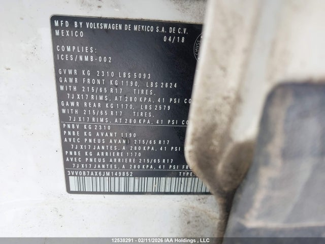 3VV0B7AX6JM149852 Volkswagen Tiguan Trendline