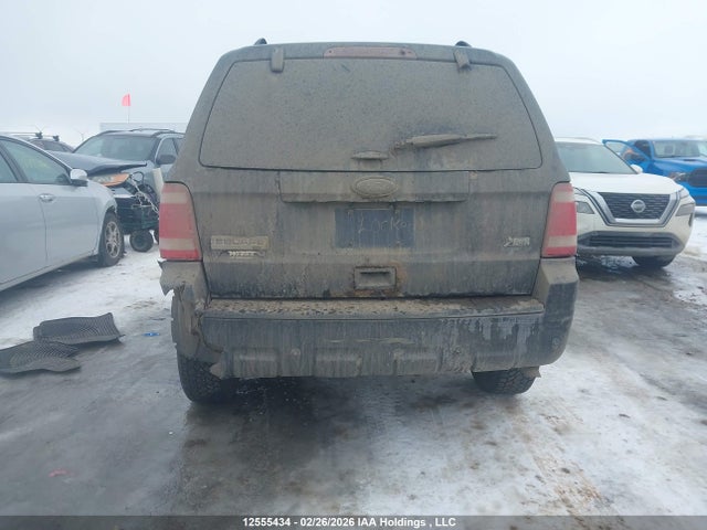 12555434 :رقم المزاد ، 1FMCU9EG2BKC33246 vin ، 2011 Ford Escape Limited مزاد بيع