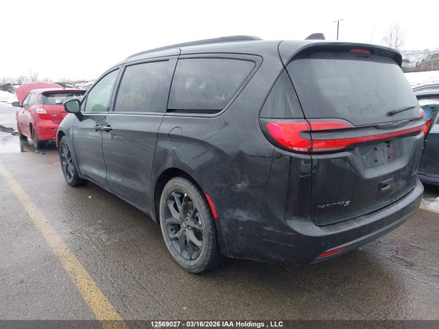2026 Chrysler Pacifica Limited მანქანა იყიდება აუქციონზე, vin: 2C4RC1GG6TR232183, აუქციონის ნომერი: 12569027